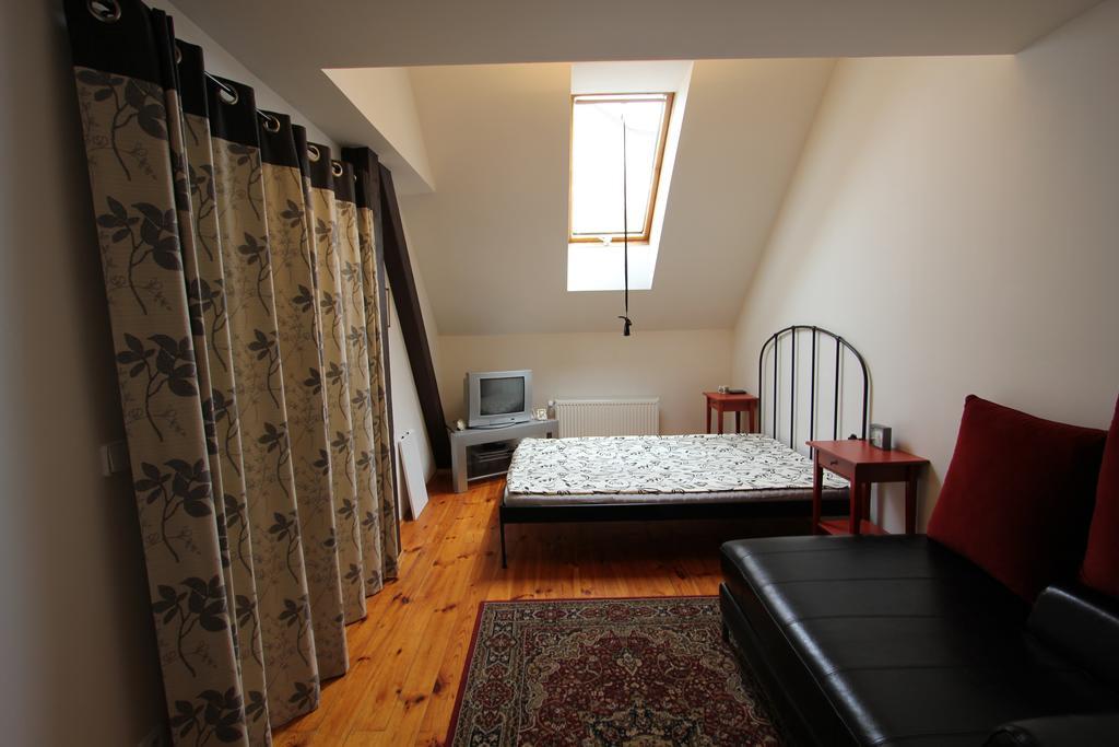 Apartment Italska * Prague